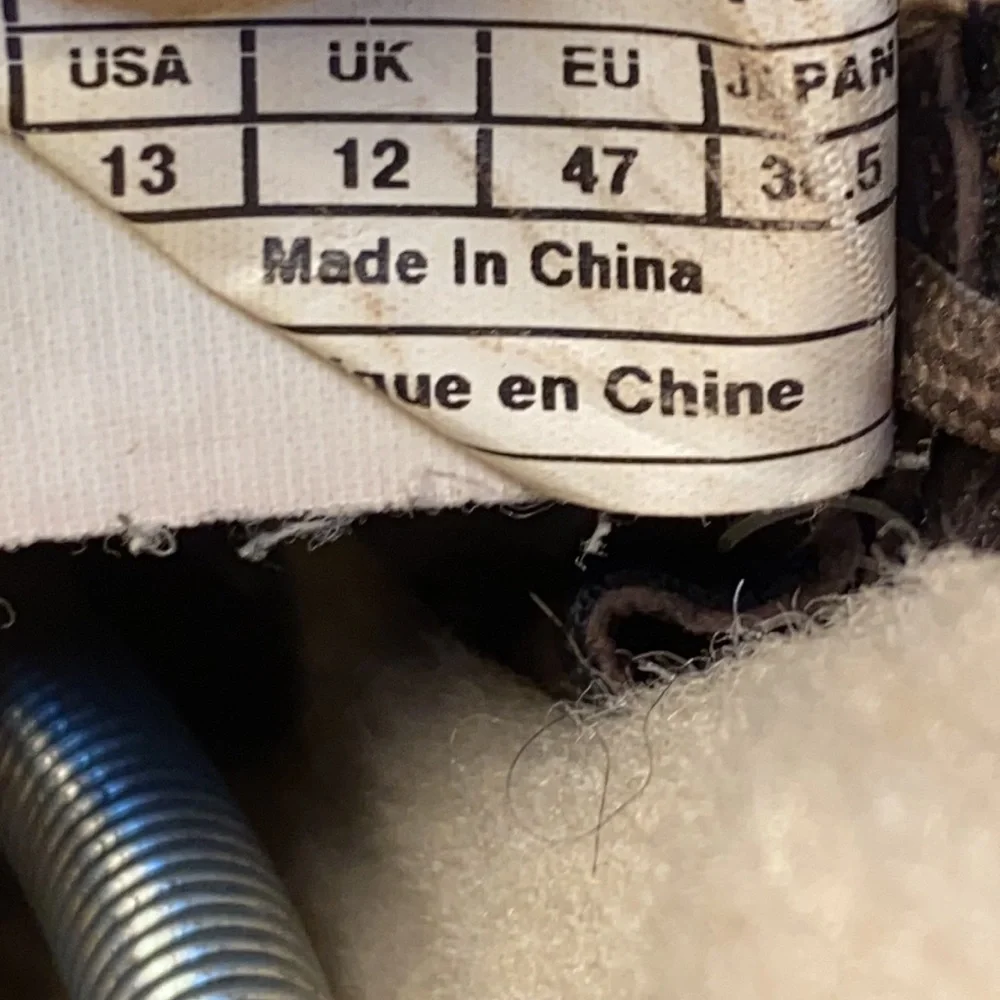 UGG stamp sz13